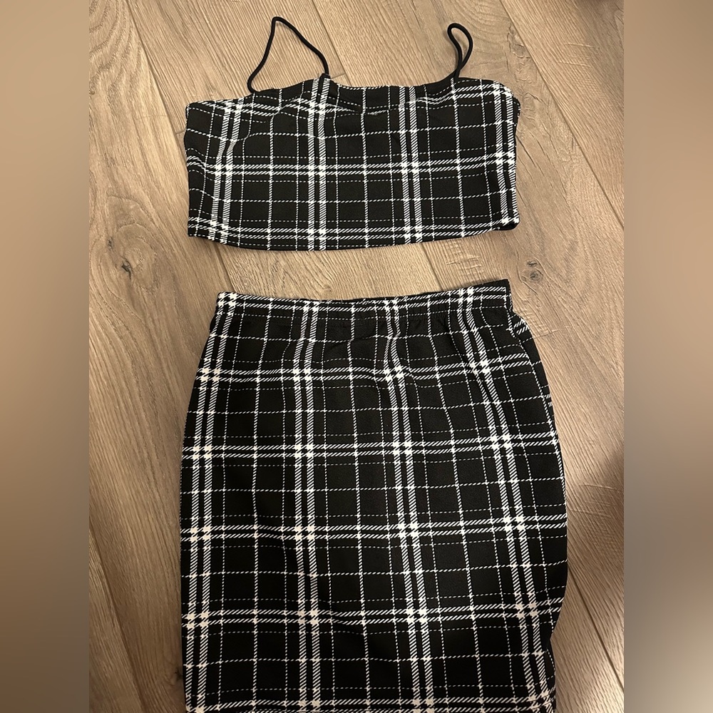 Girl set mini skirt and croptop